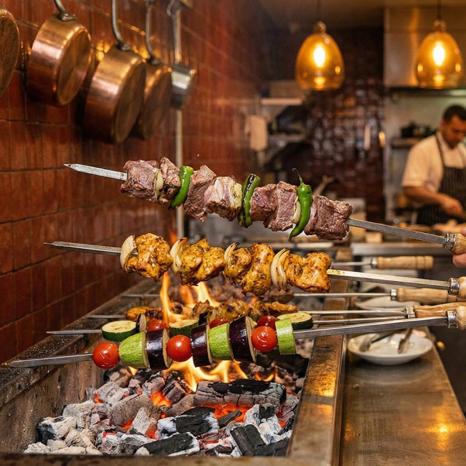 BBQ Skewer 24'' 6MM With Wood Handle BARBECUE image